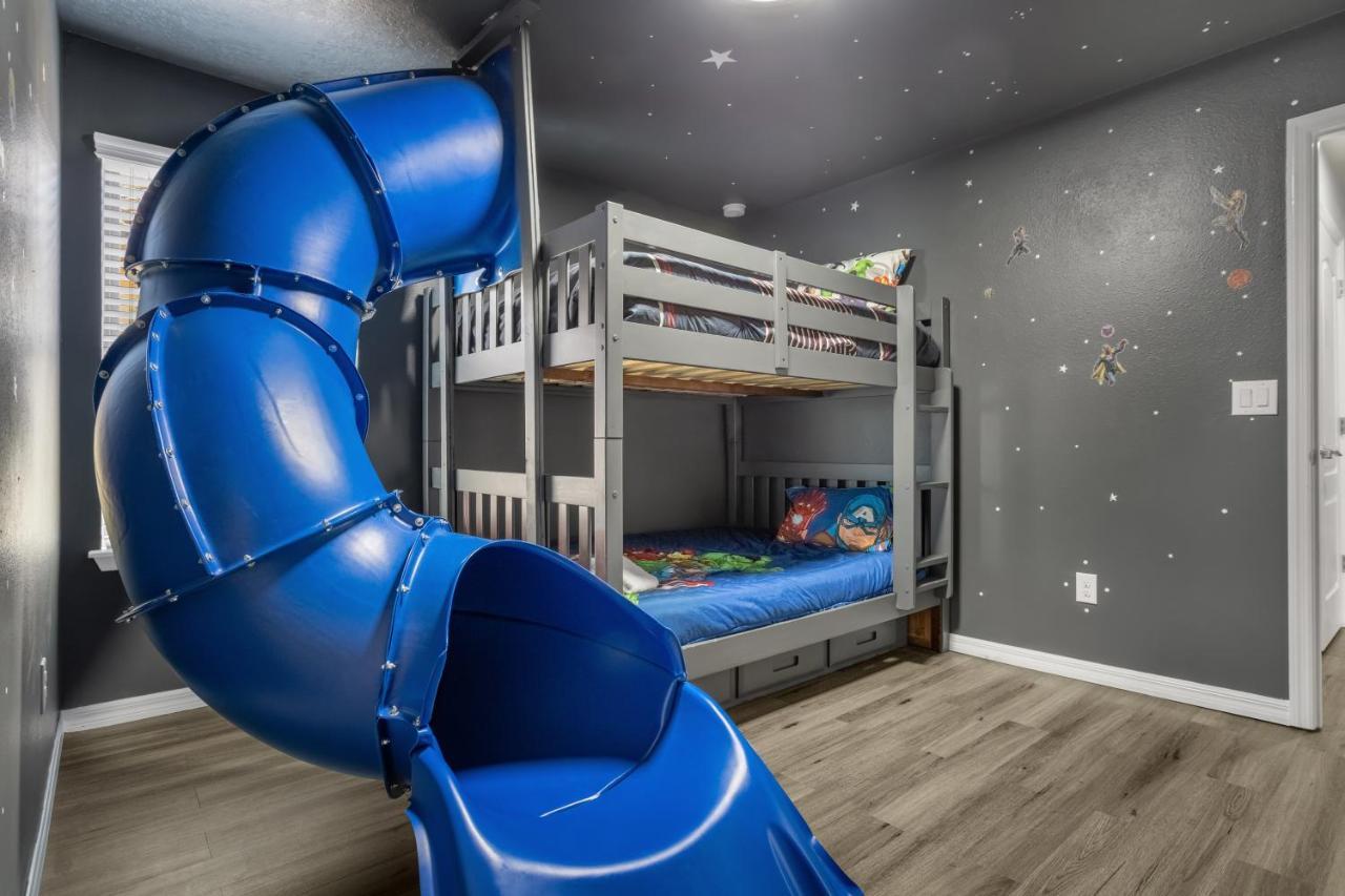 Windsor At Westside Avenger Newest Ps5 Gameroom Kissimmee Exteriör bild